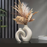 Hollow Modern Interlocking Ceramic Vase Set